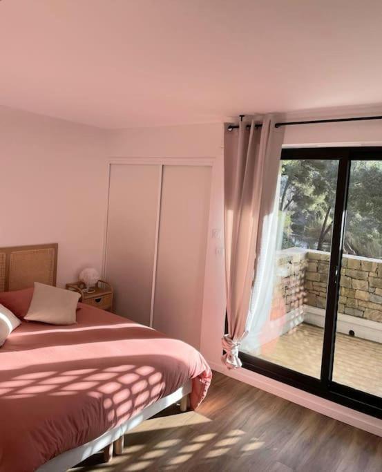 Duplex T3 Avec Jardin, Bord De Mer Et Parking Six-Fours-les-Plages Exterior photo